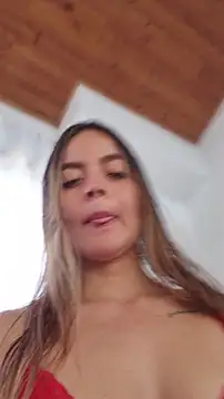 Niky_Bloom Chat XXX in diretta
