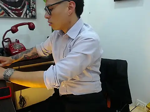 AquilesTaylor 在線直播表演