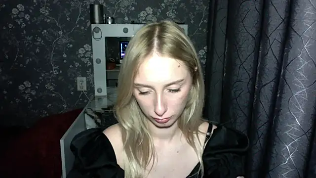 JennaLomeriのライブXXXチャット
