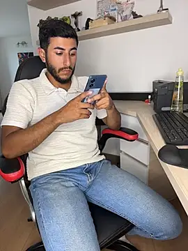 عرض كام VyxenSecret
