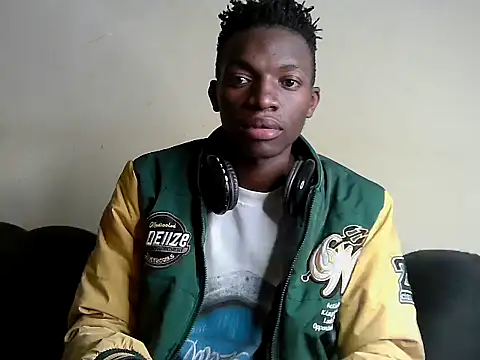 JewelFuckEntertainer212n Webbikameraesitys