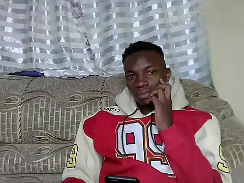 JewelFuckEntertainer212 Webcam-Show