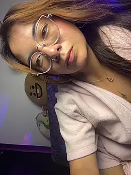 arilynn_'s Live XXX Chat