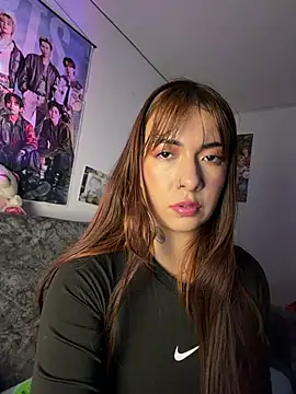 arilynn_ Chat XXX in diretta
