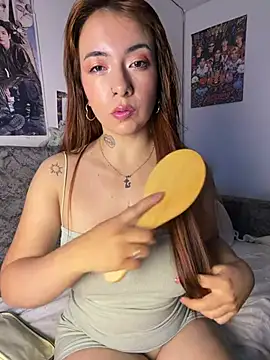 Živý XXX chat arilynn_