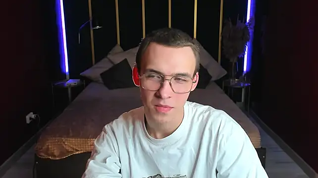 Pokazy przed kamerką – Jacob_Davidson