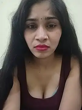 Pokój czatu na żywo – Naughty_Kiara_