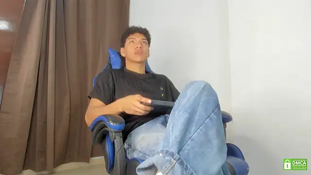 Maximiliano_Young – webcam-show