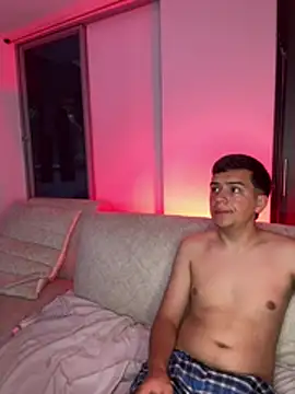 Dylan_KatteLive Webcamshow