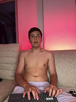 הופעת וובקאם של Dylan_KatteLive