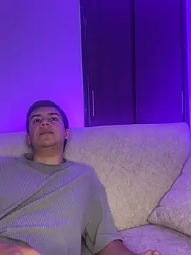 Dylan_KatteLive – webcam-show