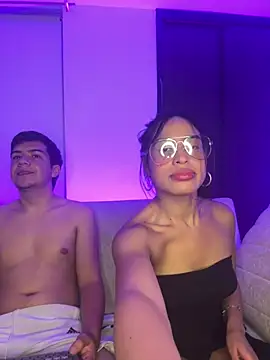 Dylan_KatteLive: вебкам-шоу