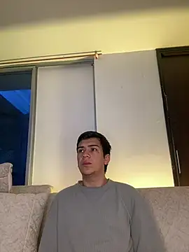 Dylan_KatteLive Adlı Modelin Web Kamerası Şovu