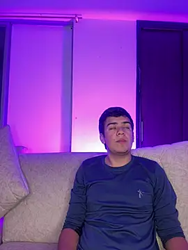 הופעת וובקאם של Dylan_KatteLive