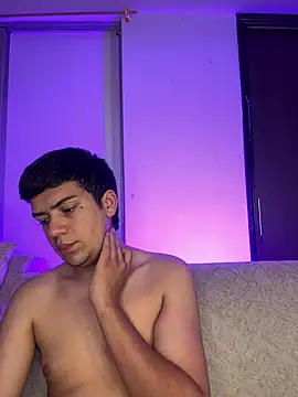 הופעת וובקאם של Dylan_KatteLive