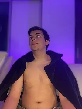 Dylan_KatteLive Adlı Modelin Web Kamerası Şovu