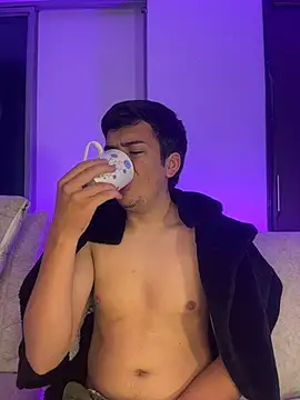 Pokazy przed kamerką – Dylan_KatteLive