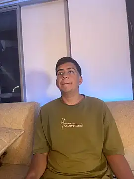 Dylan_KatteLive's Live XXX Chat
