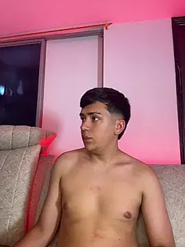 Dylan_KatteLive's Webcam Show