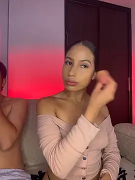 Dylan_KatteLive XXX чат на живо