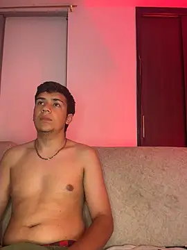 Pertunjukan Kamera Web Dylan_KatteLive