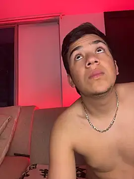 Chat XXX ao vivo de Dylan_KatteLive