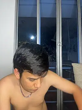 Dylan_KatteLive Adlı Modelin Web Kamerası Şovu