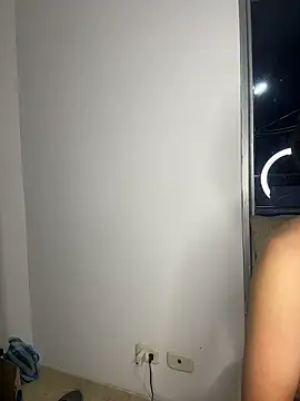 Dylan_KatteLive Webcamshow