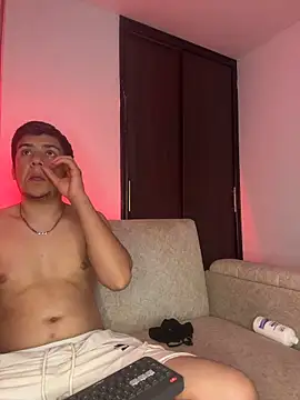 Dylan_KatteLive's Live XXX Chat
