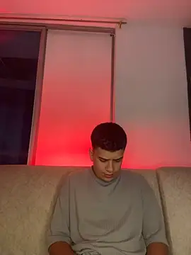 Dylan_KatteLive Adlı Modelin Web Kamerası Şovu