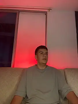 Dylan_KatteLive's Live XXX Chat