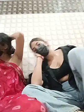 Love_siya Show in webcam