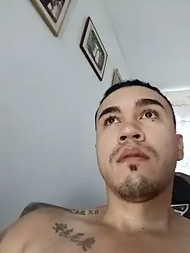 Show modela andres_dirtylover na web-kameri
