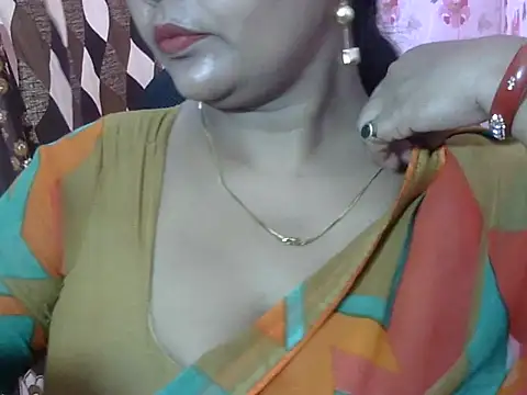 PRIYANKA_023's Webcam Show