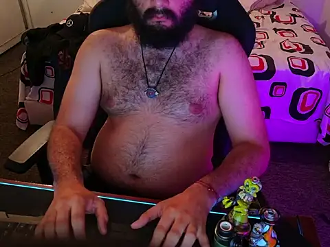 Latinbearhairy webcam show