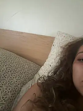 Reine_Sabrina's Webcam Show