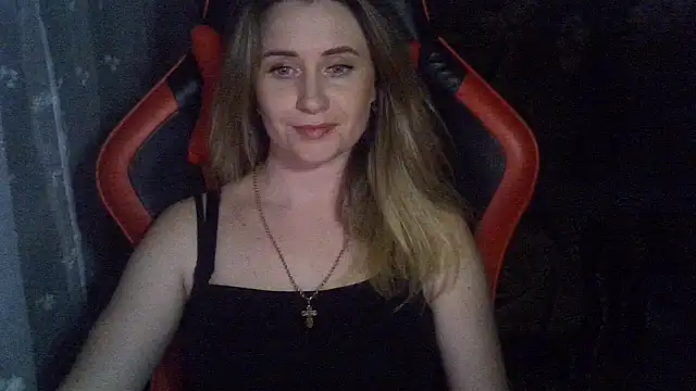 KiraKisskis Webcamshow