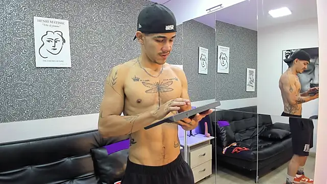 Show modela Jared_Cole na web-kameri