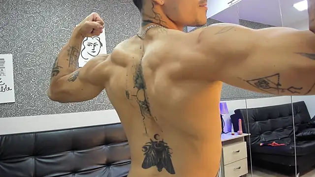 Show modela Jared_Cole na web-kameri