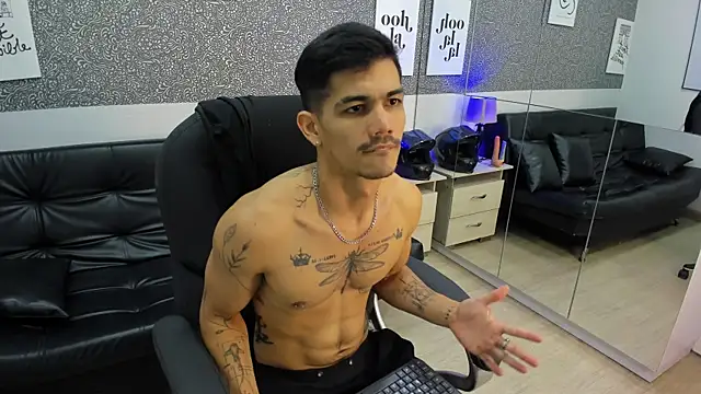 Show modela Jared_Cole na web-kameri