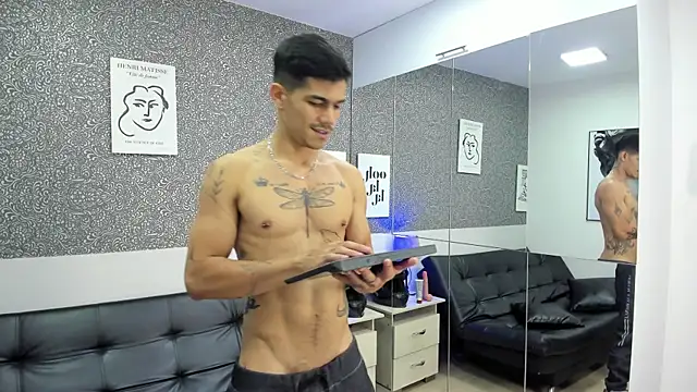 Show modela Jared_Cole na web-kameri
