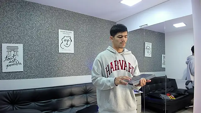Show modela Jared_Cole na web-kameri