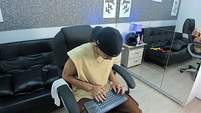 Jared_Coleのウェブカメラショー