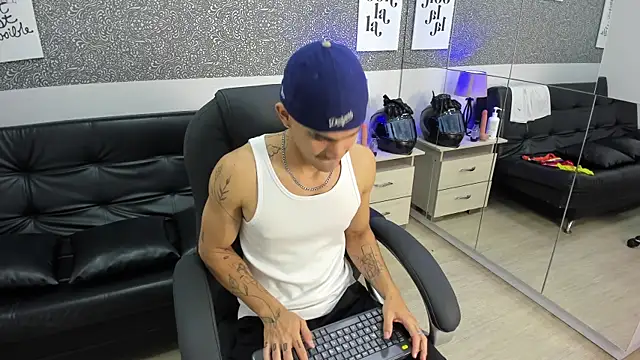 Pertunjukan Kamera Web Jared_Cole