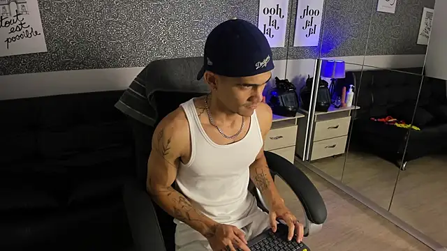Jared_Coleのウェブカメラショー