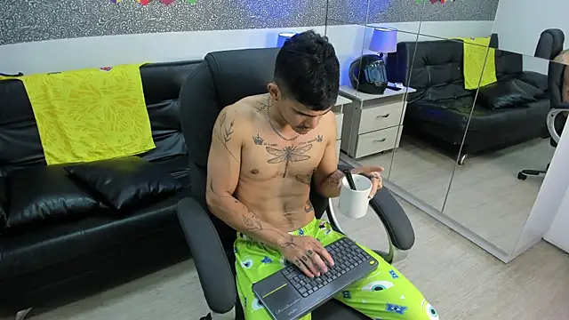 Jared_Coleのウェブカメラショー