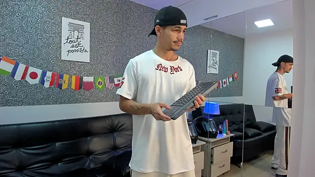 Jared_Coleのウェブカメラショー