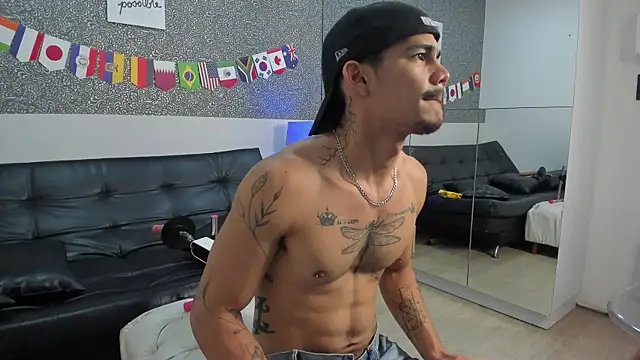 Jared_Cole Adlı Modelin Web Kamerası Şovu