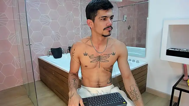 Pertunjukan Kamera Web Jared_Cole