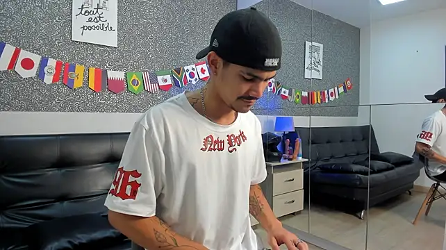 Jared_Cole Adlı Modelin Web Kamerası Şovu